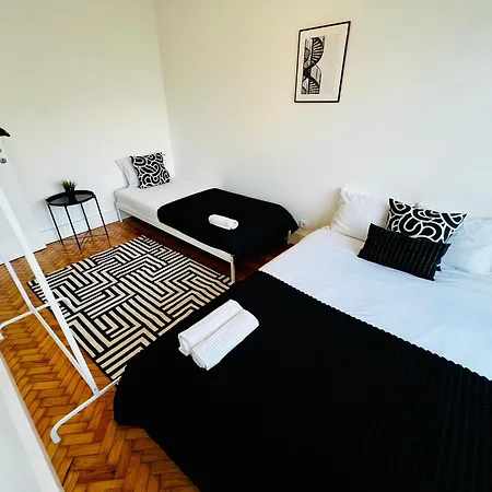The Crespo House - No 5f - Two-bedroom Appartement Lisboa