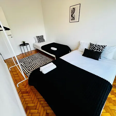 The Crespo House - No 5f - Two-bedroom * Lisbon