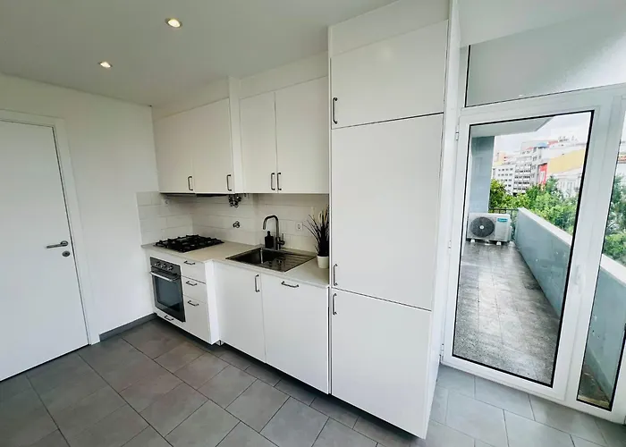 The Crespo House - No 5f - Two-bedroom *