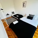 The Crespo House - No 5f - Two-bedroom * ליסבון