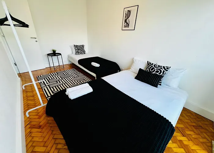 The Crespo House - No 5f - Two-bedroom Daire